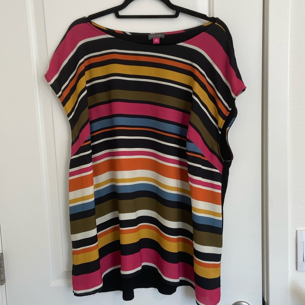 Vince Camuto 3X short sleeve striped tunic.